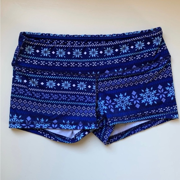 Fleo Snowflake Pattern Shorts Medium M - Picture 2 of 5